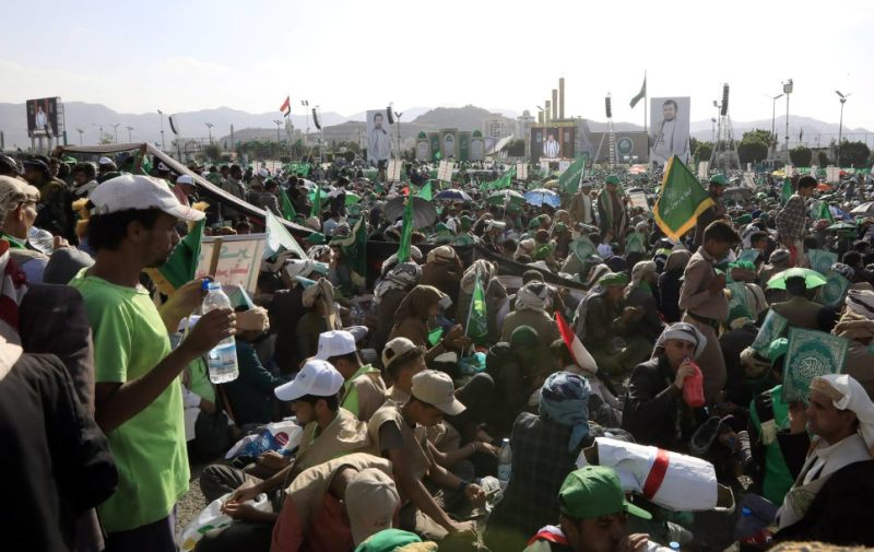 Yemen's Houthi arrest head of the Teachers Club in preparation for his trial