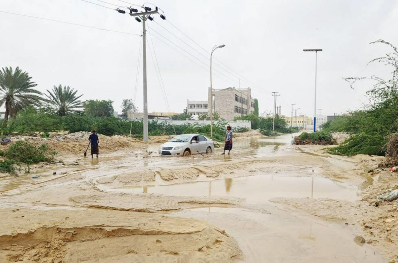 UN Estimates Over 10,000 Families in Yemen Affected by Tej Cyclone