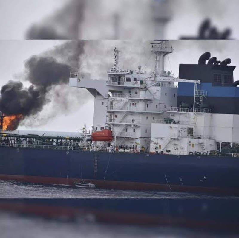 Yemen : Houthis strike cargo ship bound for Iran, causing minor damage