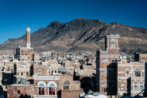 Lines as far as the eye can see: new fuel shortage hits Yemen