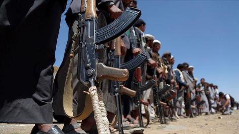 Houthis Block 35 Humanitarian Initiatives, Arrest Dozens of Volunteers in Yemen