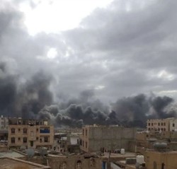 Yemen : Israel Launches Airstrikes on Sanaa International Airport