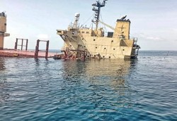 Four Injured, Missing After Attack on Commercial Vessel Off Yemen’s Coast
