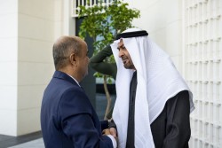 [Yemeni PM Concludes Official Visit to UAE, Hails It as “Successful and Fruitful”
