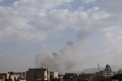 Yemen : Houthi Drone Strikes Target Residential Areas in Marib