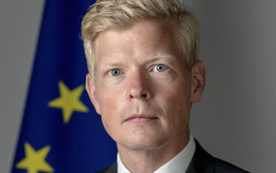 UN Envoy Hans Grundberg Concludes Muscat Visit Focused on Reviving Yemen Peace Efforts