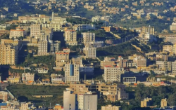 [Yemen : Two Girls Killed, Third Injured as Construction Crane Load Falls in Ibb