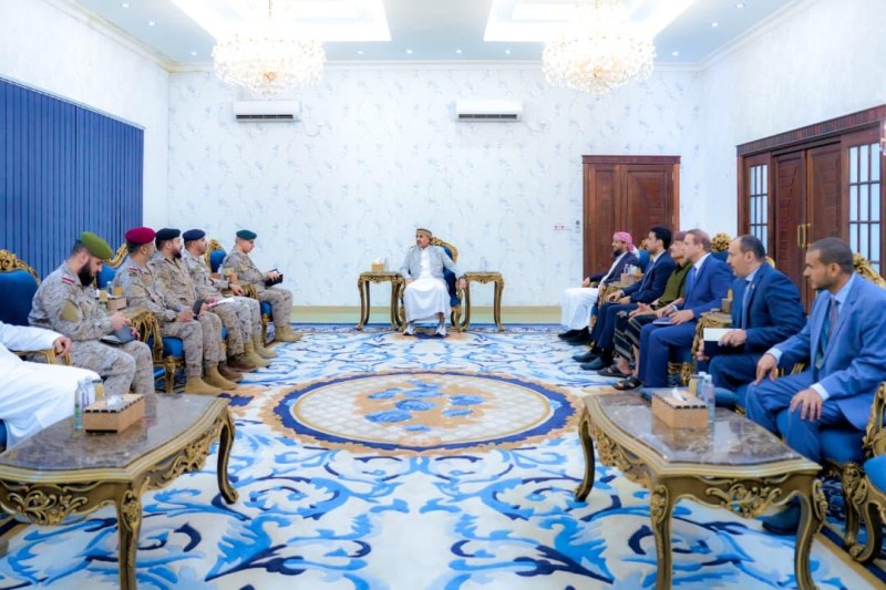 Yemen : STC Leader Aidarous al-Zubaidi Receives Saudi-UAE Delegation in Aden