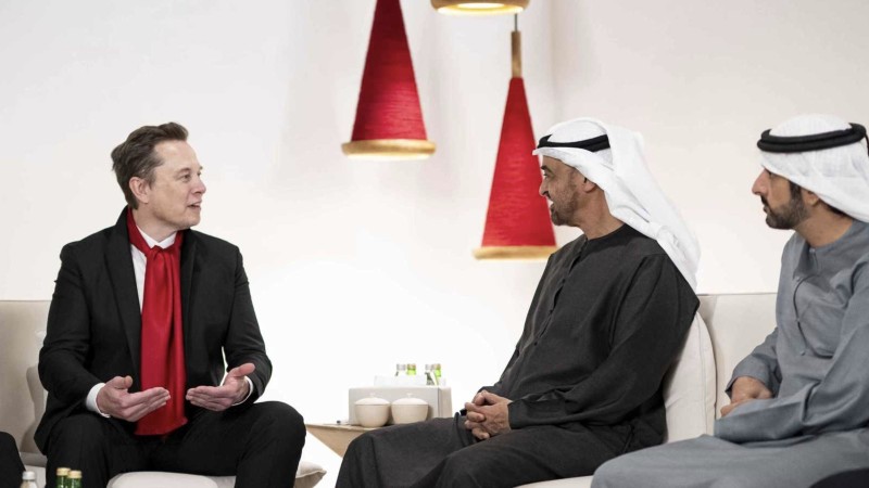 UAE President Receives Elon Musk in Abu Dhabi