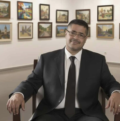 Yemeni Artist Sells Paintings to Pay Overdue Rent